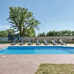 Gorgeous In Holiday home *
