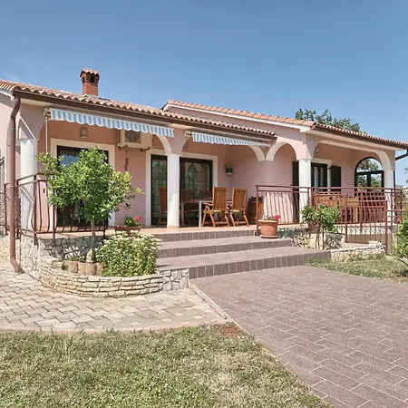 Gorgeous In Krnica Holiday home